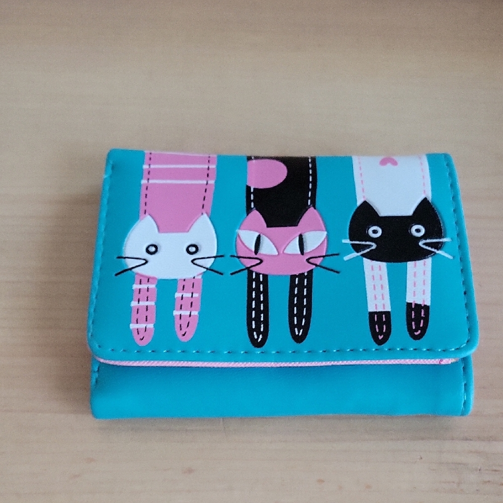 Botusi Leather Cat Tri-fold Wallet